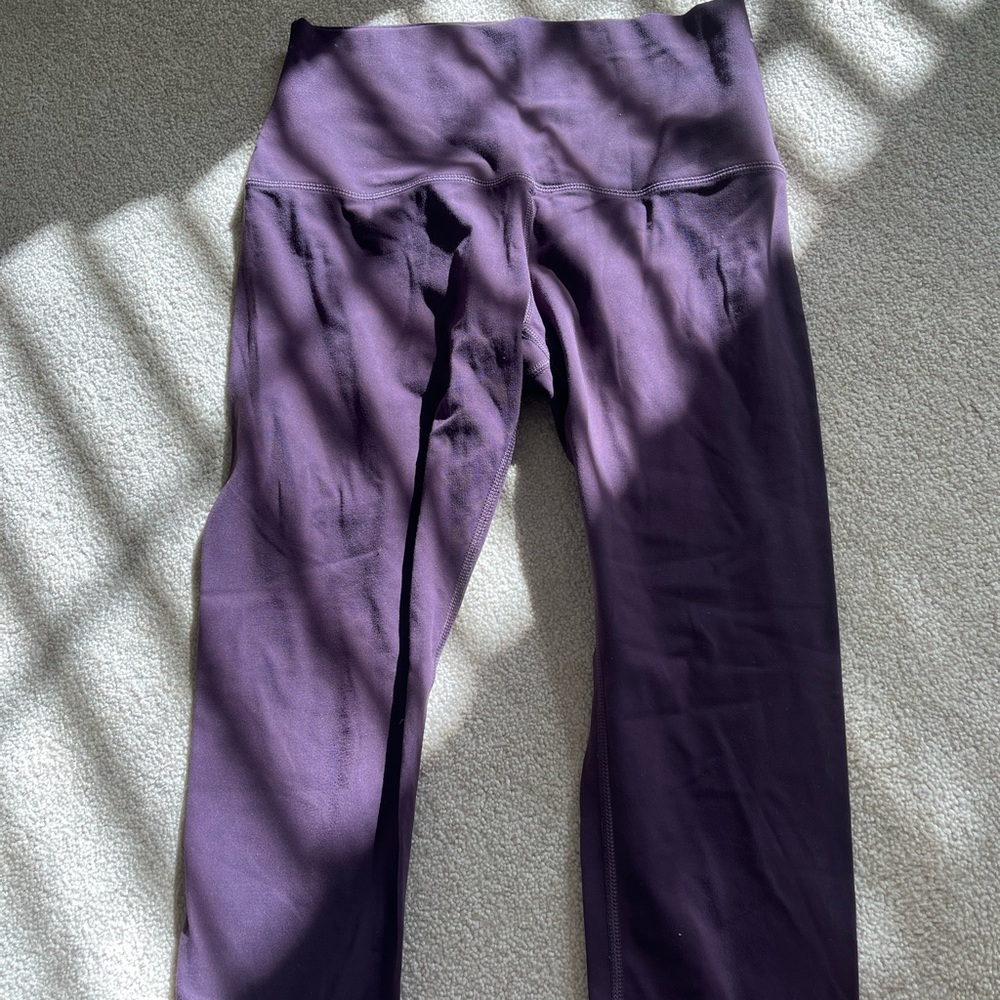 Lululemon leggings size 6!